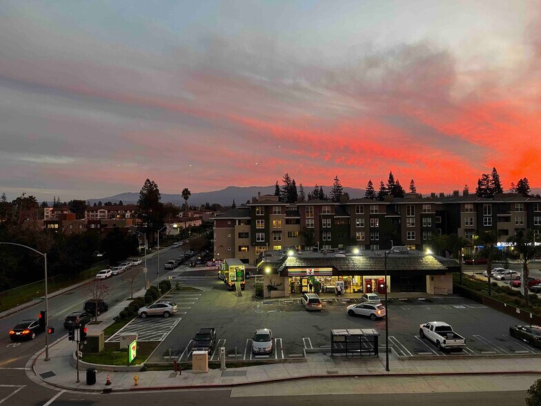 Sunset view from balcony - 1445 Fruitdale Ave