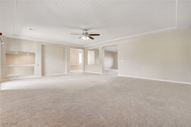 Building Photo - 6402 Parrot Ridge Ct