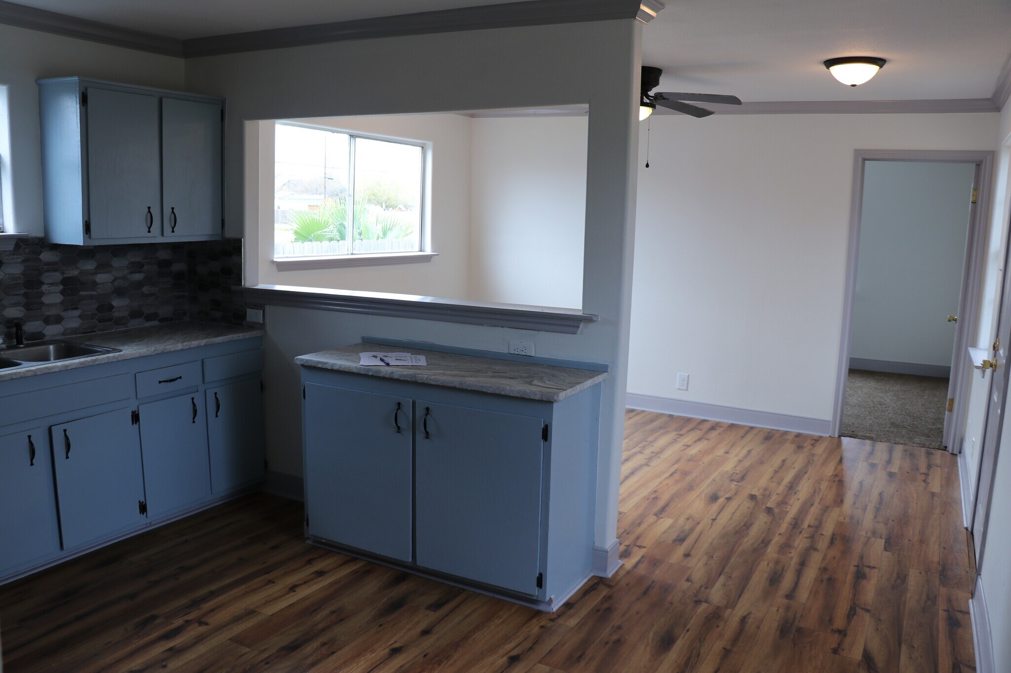 Building Photo - 2772 El Paso Ave