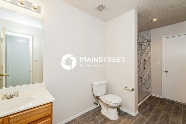 Building Photo - 3 Bedroom Pet-Friendly Home in DESOTO, TX with Main Street Renewal