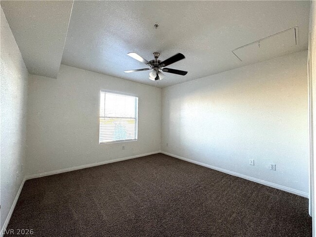 Building Photo - 6955 N Durango Dr