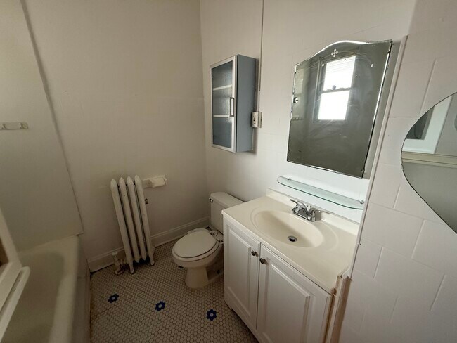 Building Photo - 6914 W 21st Pl