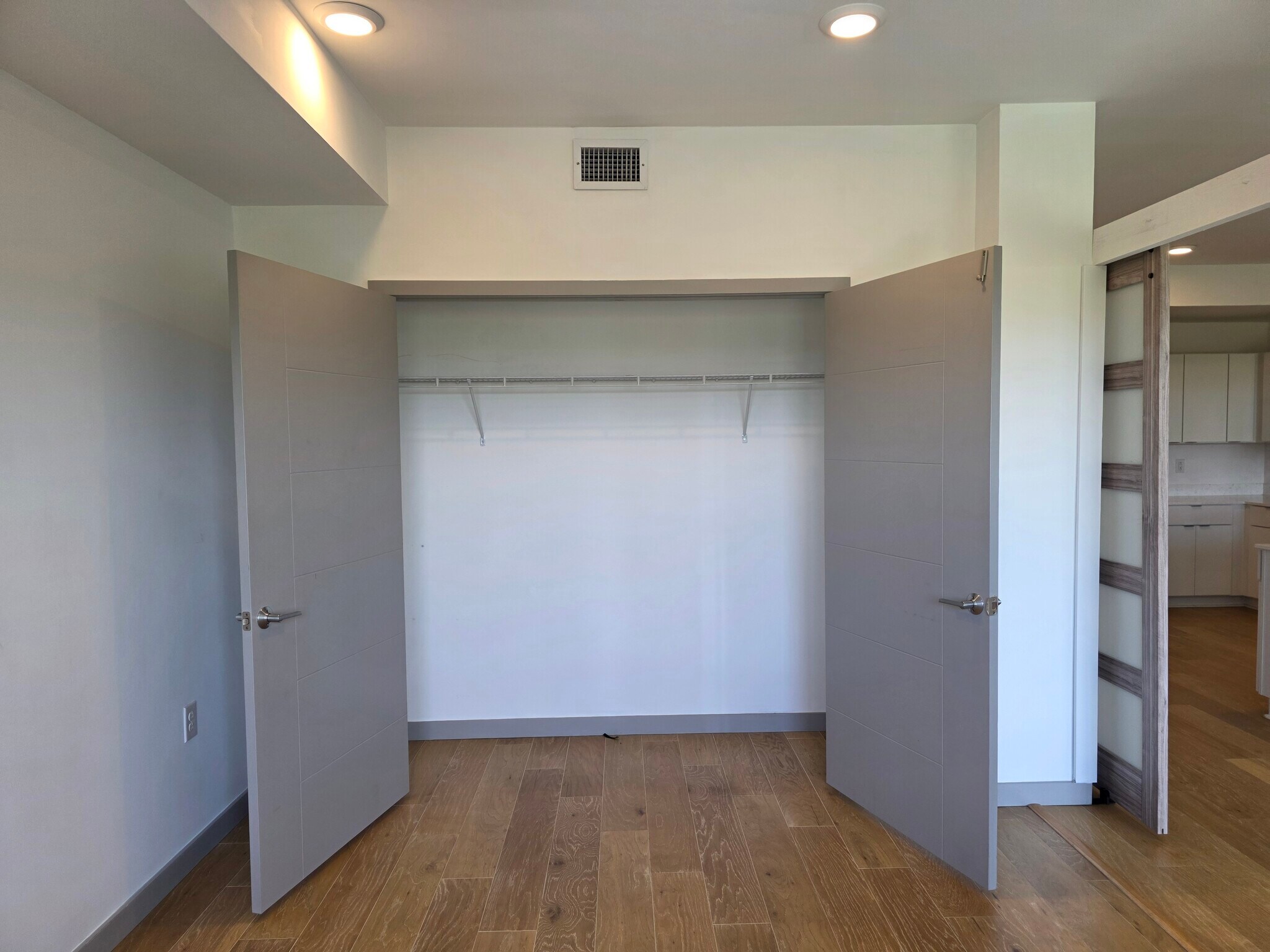 Bedroom 2 - 400 Herron Dr