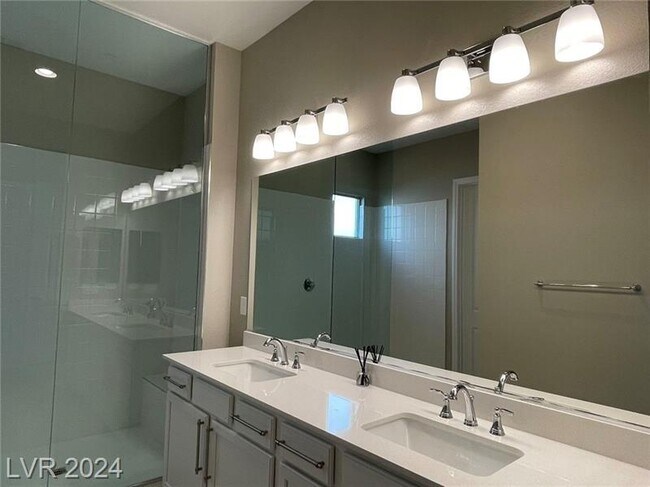 Building Photo - 11622 Hatchling Ave