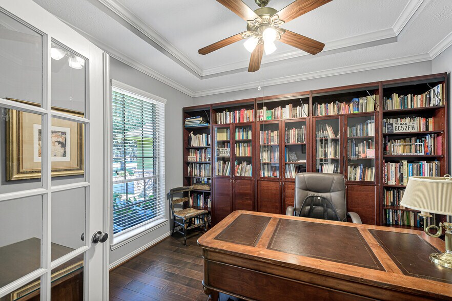 Building Photo - 3719 Kingsburg Ct