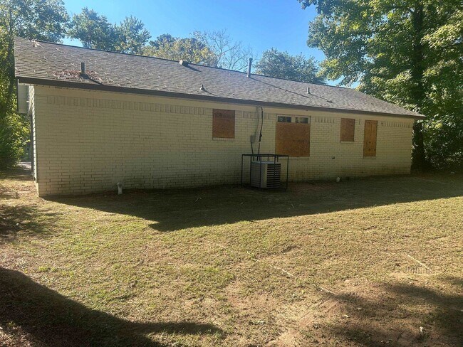 Building Photo - 5106 Blacksmith Dr