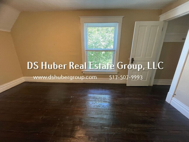 Building Photo - 132 S Magnolia Ave