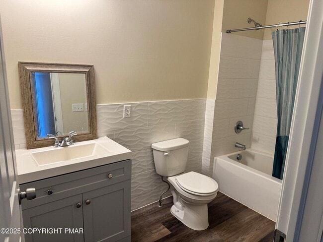 Building Photo - 3884 PA-115