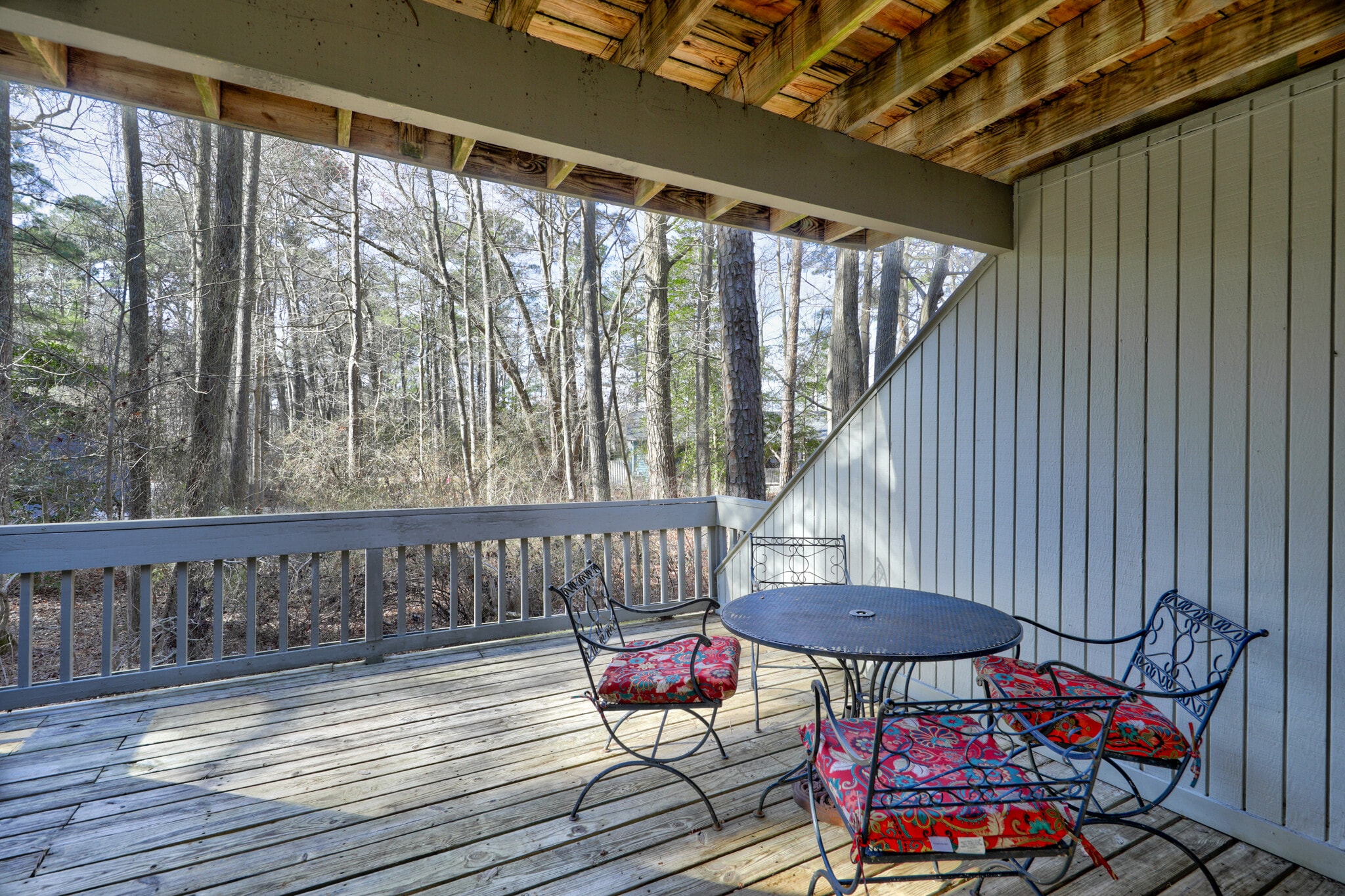Building Photo - 39633 Round Robin Way