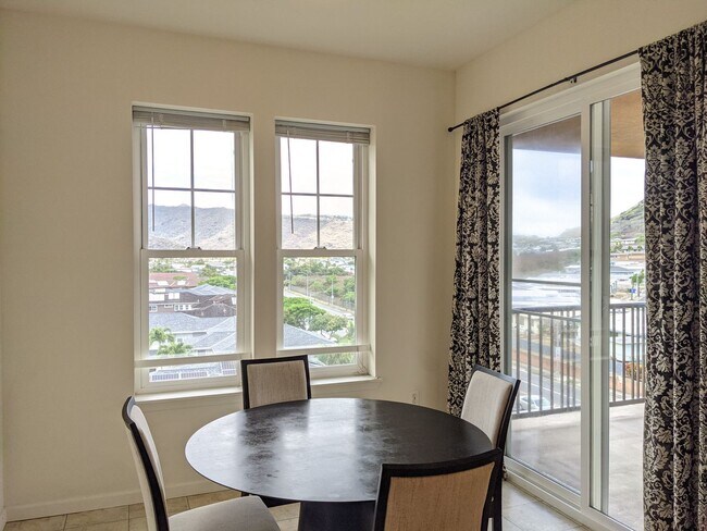 Building Photo - 1604