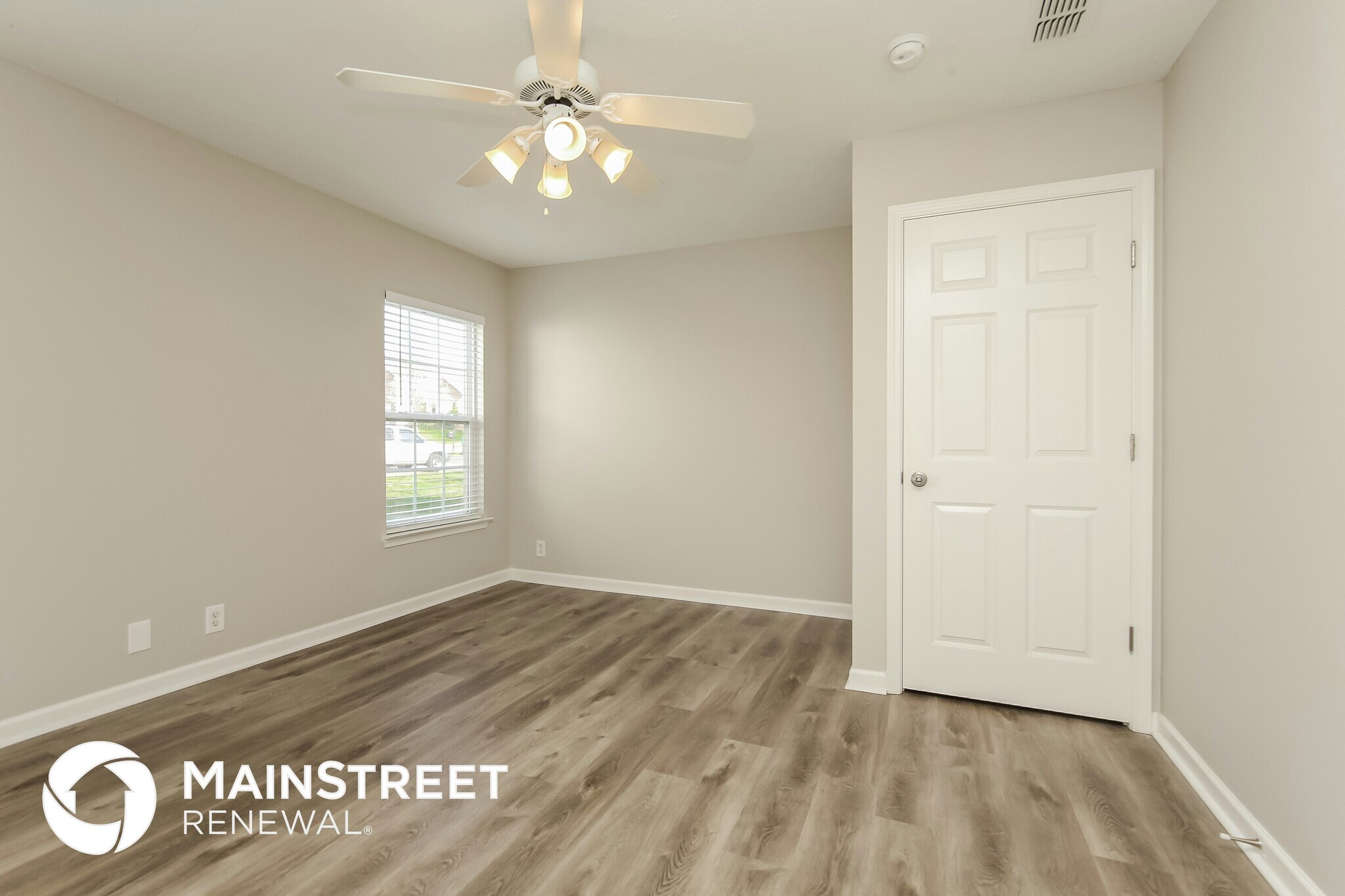 Building Photo - 1112 Sima Shabat Ct