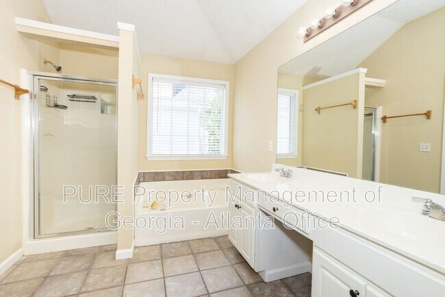 Building Photo - 2944 Monrovia Trail