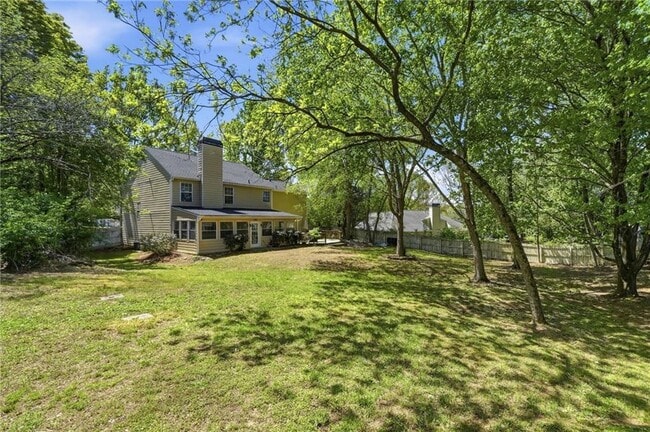 Building Photo - 1810 Westwind Dr