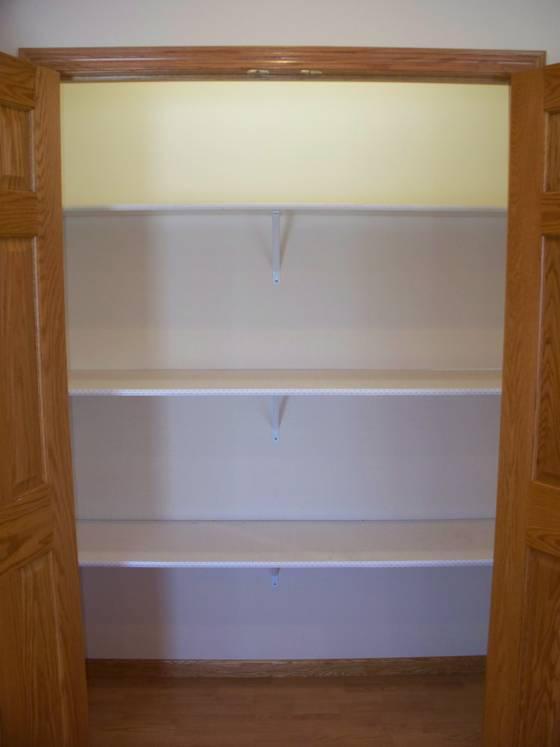 Building Photo - 808 Medary Ave S