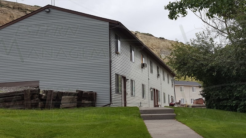 Exterior - 937 N 17th St