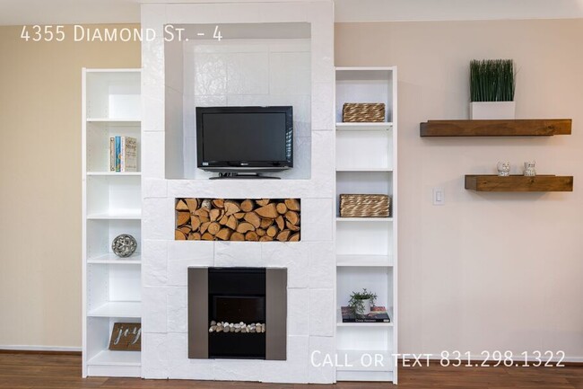 Building Photo - 4355 Diamond St