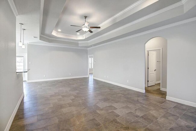 Building Photo - 7522 Sable Creek Dr