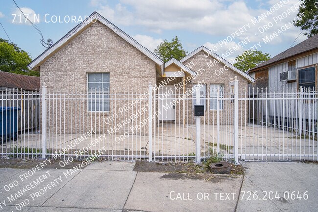 Building Photo - 717 N Colorado St
