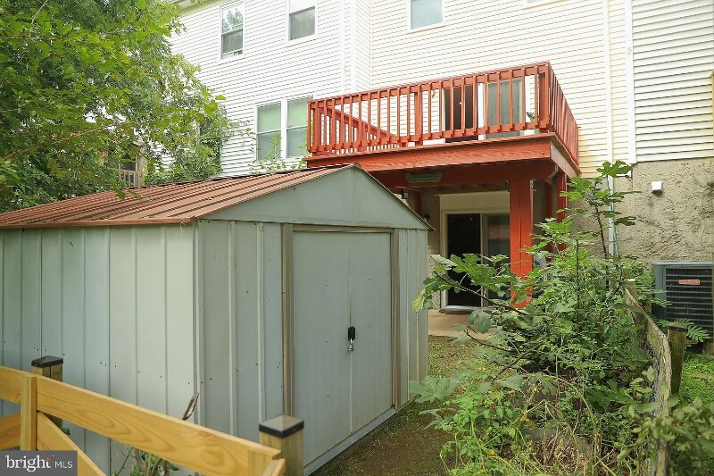 Building Photo - 2809 Beckon Dr