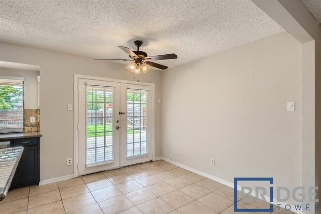 Building Photo - 306 Trailridge Dr