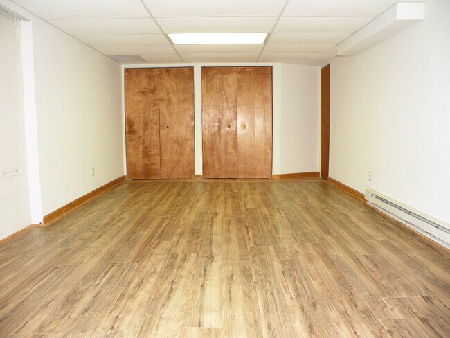 Building Photo - 3255 Euclid Heights Blvd