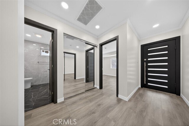 Building Photo - 15753 Cohasset St