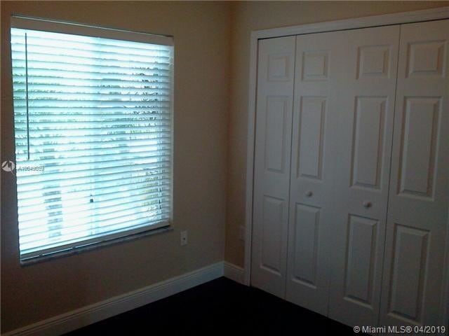 Building Photo - 8301 NW 107th Ct  1-22