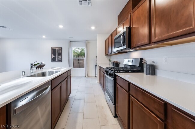 Building Photo - 4327 W Gary Ave