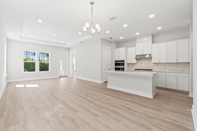 Building Photo - 263 Breakwater Blvd