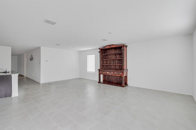 Building Photo - 8617 Thicket Rdg St