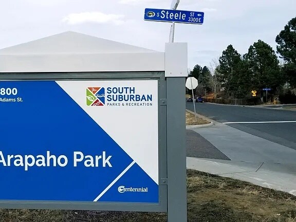 Building Photo - 7570 S Cove Cir