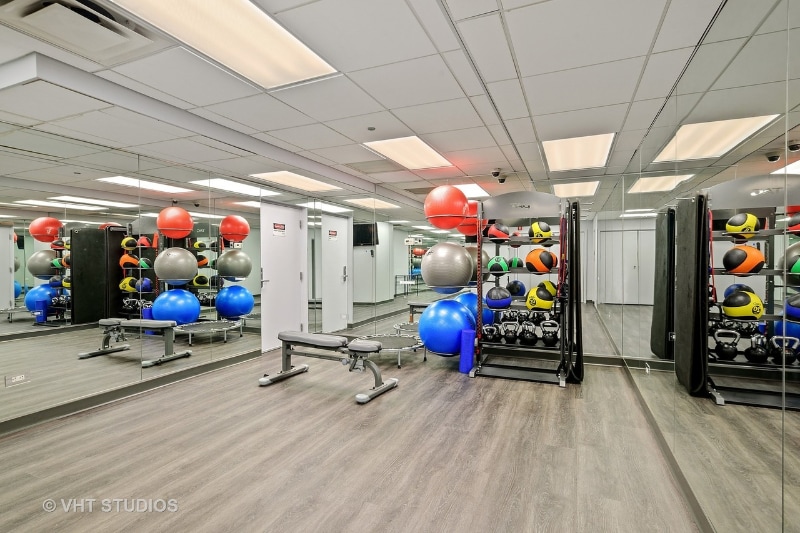 Building Photo - 720 W Randolph St