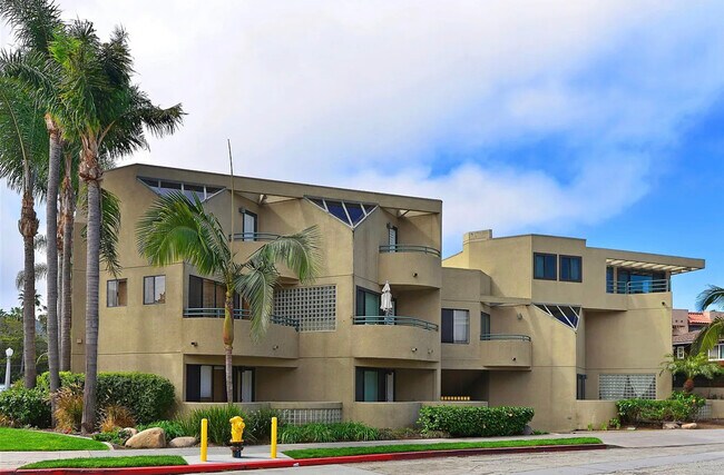 Building Photo - 8132 Camino Del Sol