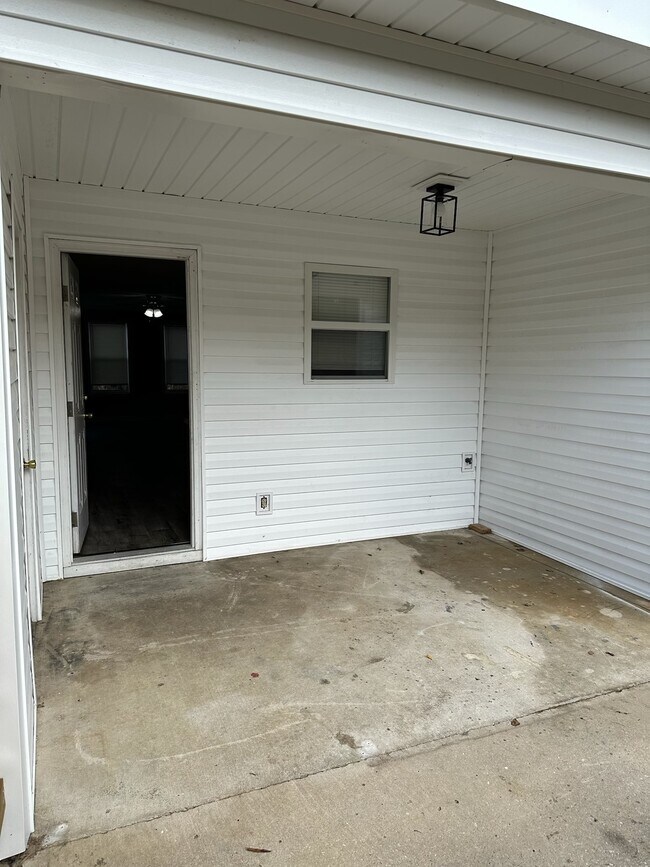 Building Photo - 2826 Wimberly Dr SW