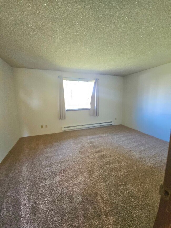 Building Photo - 2bed/1bath Edgewood Duplex*****COMING SOON***