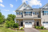 Building Photo - Elegant 3-Bedroom Home in Isaac Court. Available the Second Week of October!