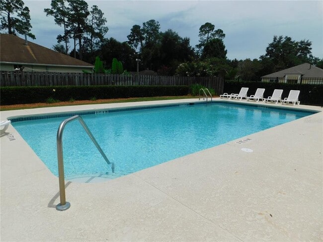 Building Photo - 3445 NW 25th Terrace