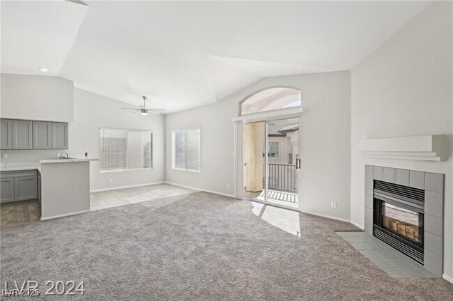 Building Photo - 4811 Black Bear Rd