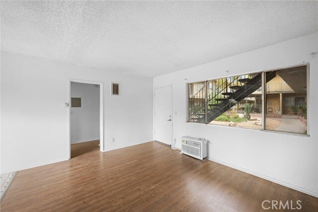 Building Photo - 17931 Devonshire St