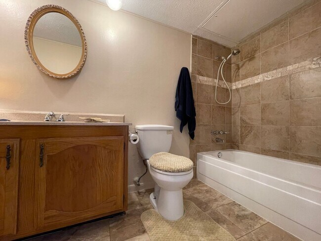 Building Photo - COMING SOON - SPACIOUS 3 BEDROOM 2 BATH BRICK HOME