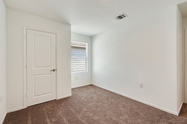 Building Photo - 4210 Artesian Belt