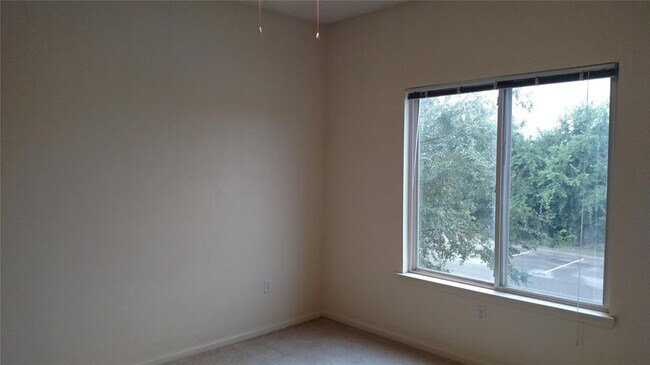 Building Photo - 2200 Classen Blvd