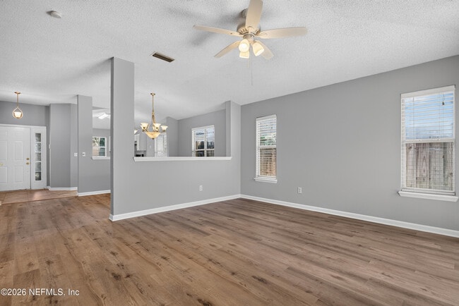 Building Photo - 1108 Hidden Cove Cir S