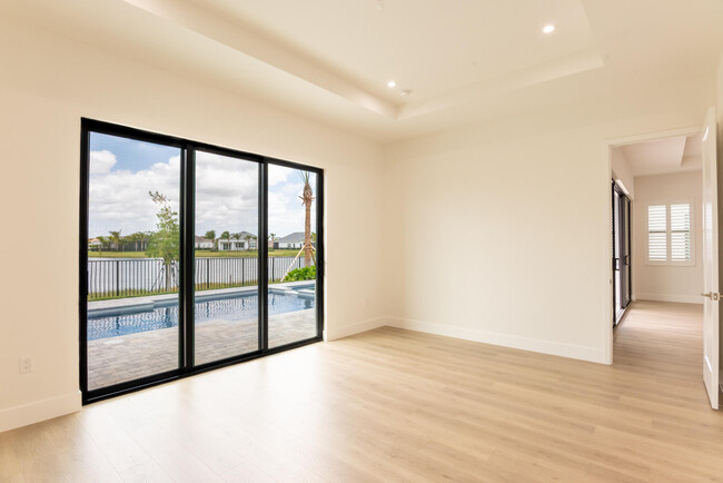 Building Photo - 12705 Solana Bay Cir