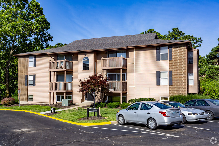 The Retreat at Mill Creek Apartments - 8714 Pflumm Ct Lenexa KS 66215 ...