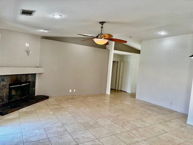 Building Photo - 69932 Willow Ln
