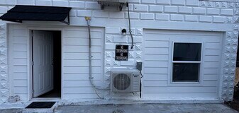 Building Photo - 26 Kingwood Gardens Dr