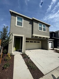 Building Photo - 867 Lk Pk Cir