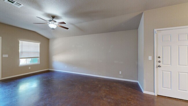 Building Photo - 1705 Aztec Trce