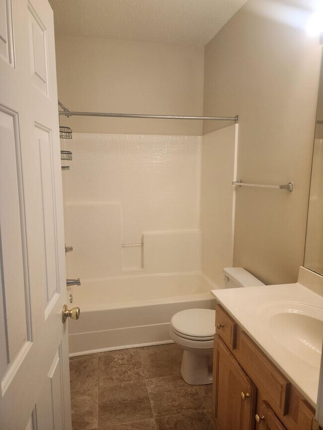 Building Photo - Wexford Condominiums, Anderson, SC